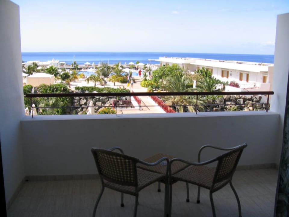 Balkon eines Doppelzimmers Hotel Costa Calero