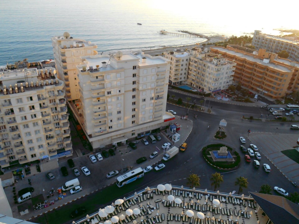 Tosmur Alanya Diamond Hill Resort Hotel