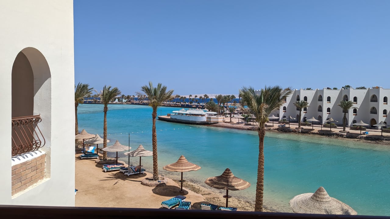 Zimmer Arabia Azur Resort