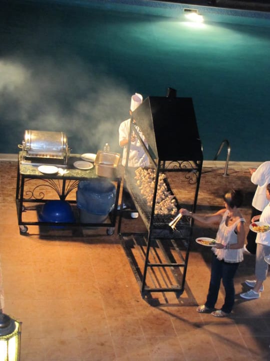 Grill zu den Hauptrestaurants Rose & Jack Titanic Beach Spa & Aqua Park