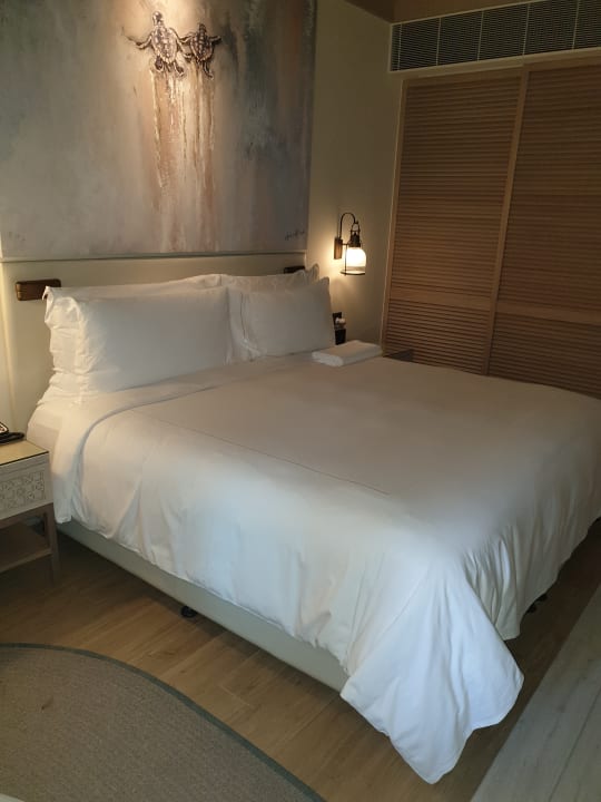 Zimmer Saadiyat Rotana Resort &  Villas