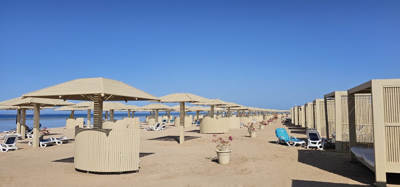 Strand Premier Le Reve Hotel & Spa