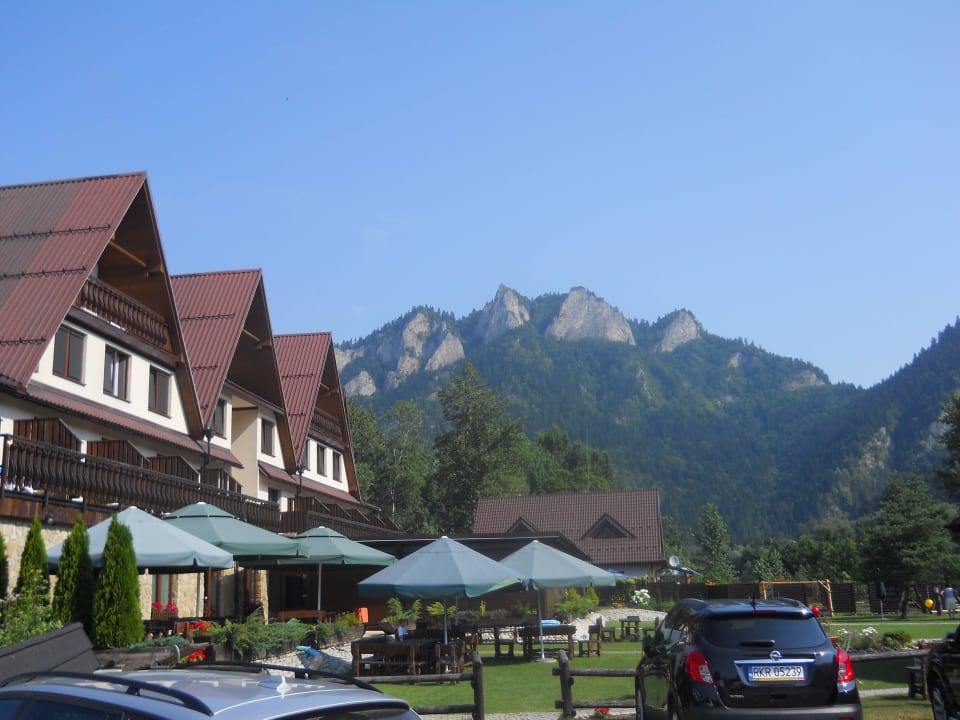 Widok z ogrodu Hotel Nad Przełomem