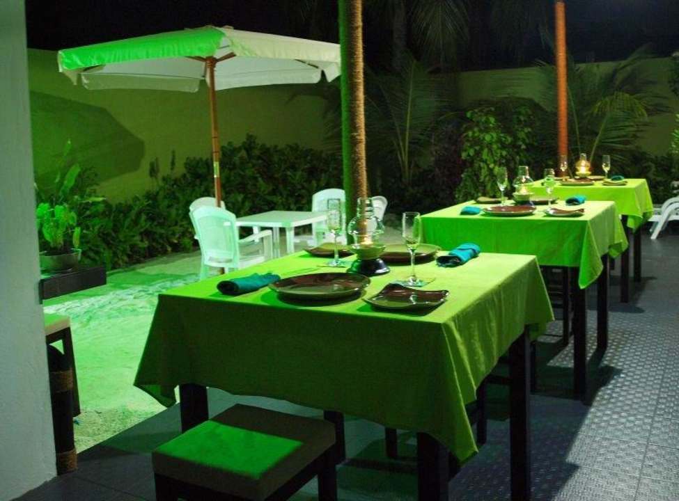 Restauracja Guesthouse Dacha Maldives