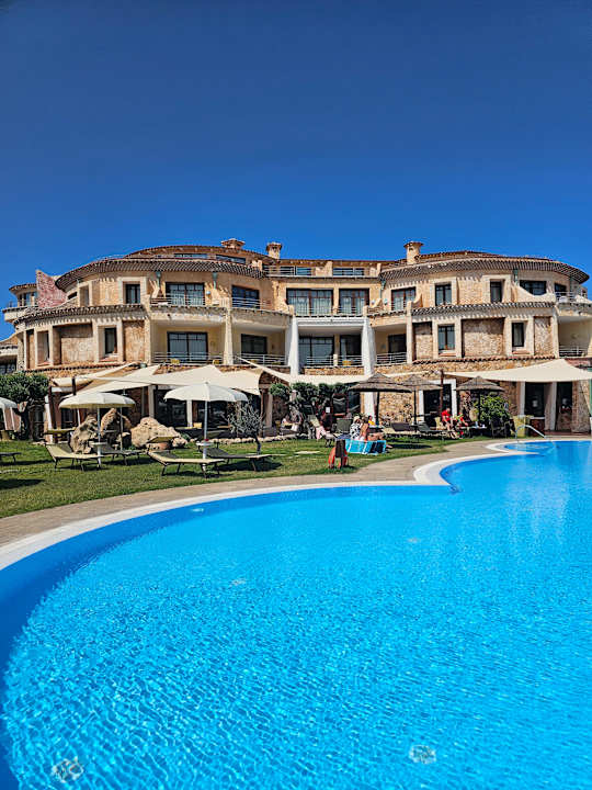 Pool Hotel Resort & Spa Baia Caddinas