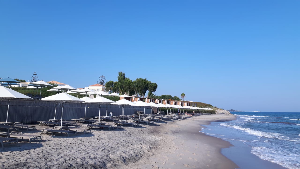 Strand Neptune Luxury Resort