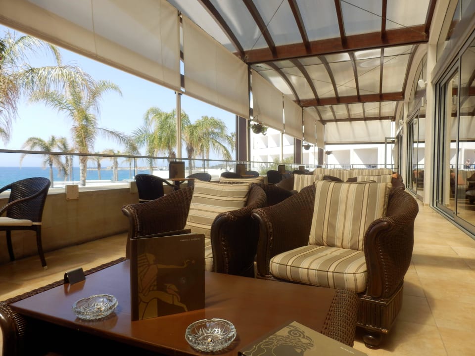 Gemütlicher Sitzbereich Alexander The Great Beach Hotel