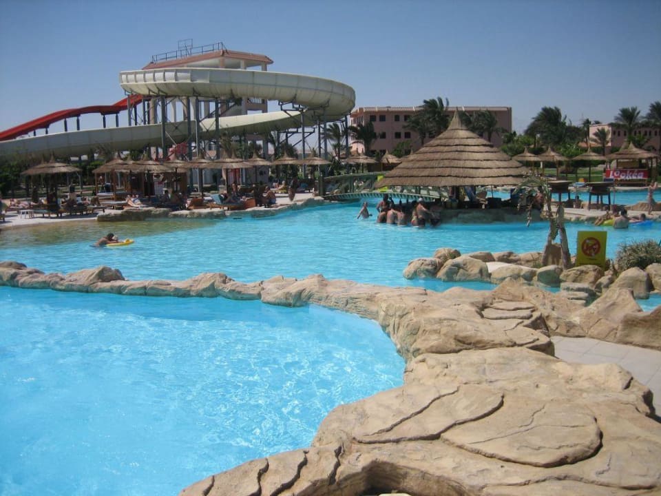 Poollandschaft Beach Albatros Resort
