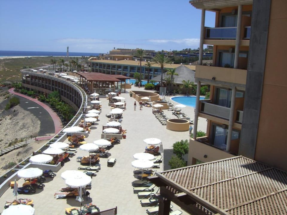 Sonnenliegen vom Balkon aus Iberostar Selection Fuerteventura Palace