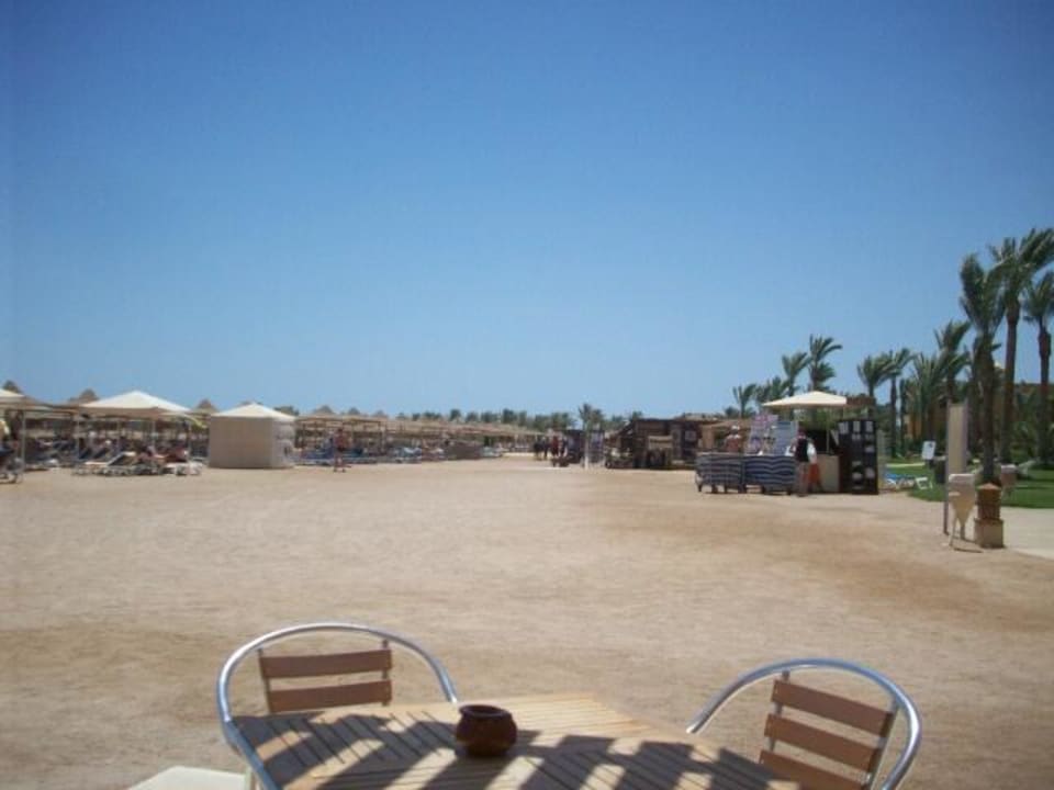 Ausblick von der Strandbar zum Strand Stella Garden Resort & Spa, Makadi Bay