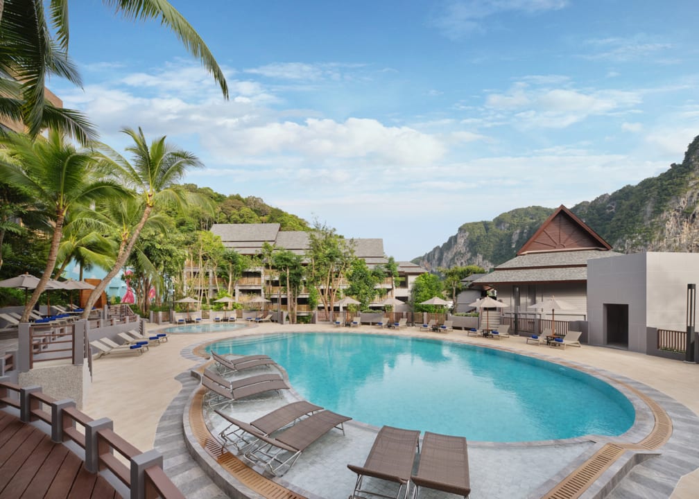 Pool Holiday Inn Resort Krabi Ao Nang Beach by IHG
