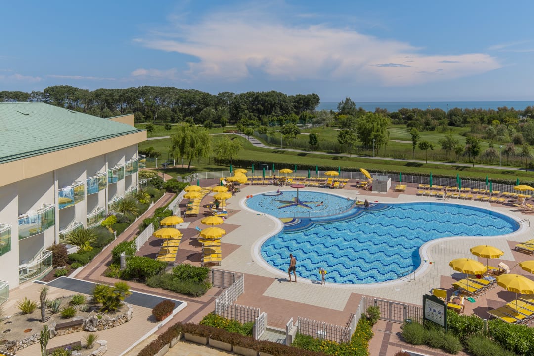 Pool Hotel Maregolf