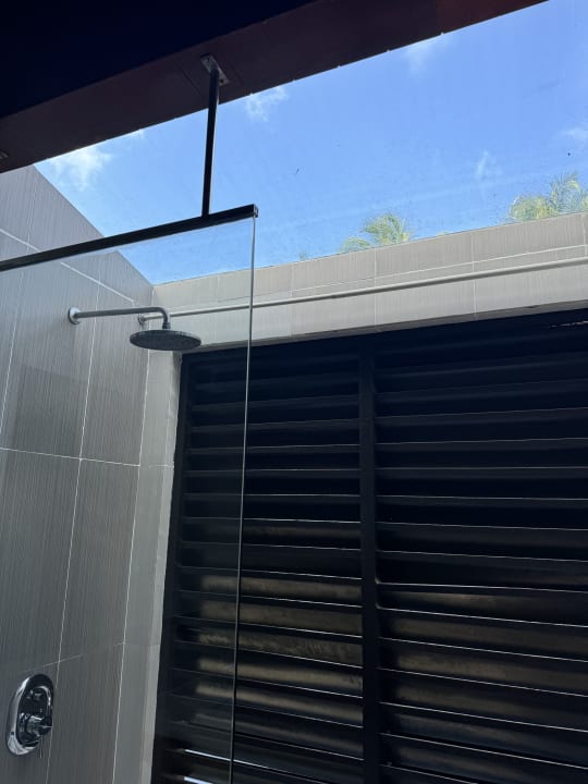 Zimmer Embudu Village