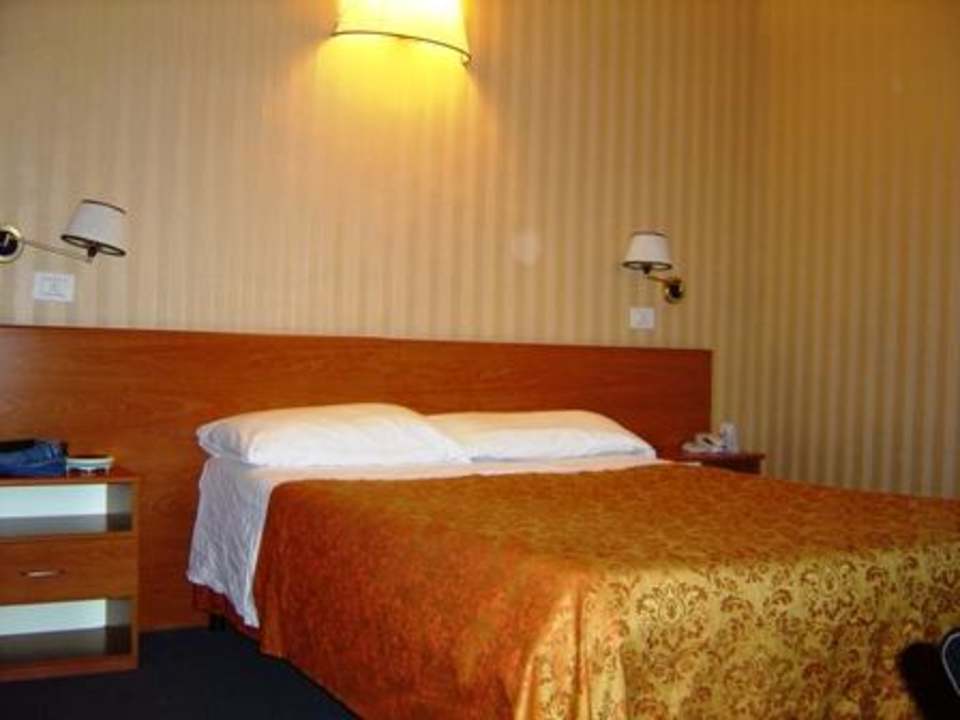 Zimmer Hotel Montreal Palazzuollo