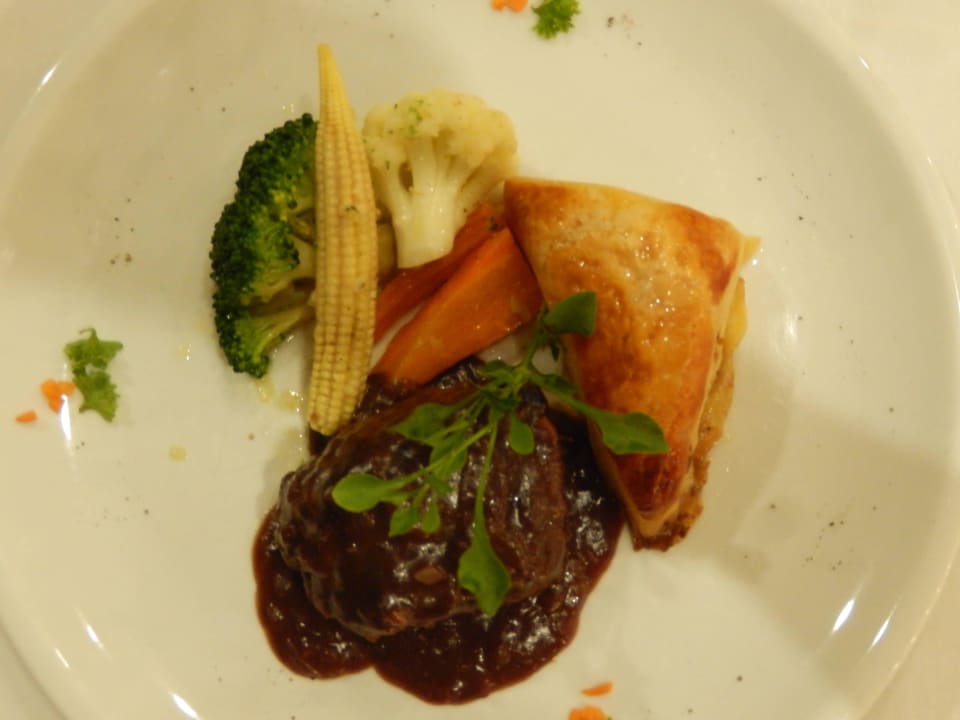 Filet Mignon Best Western Premier Bangtao Beach Resort & Spa