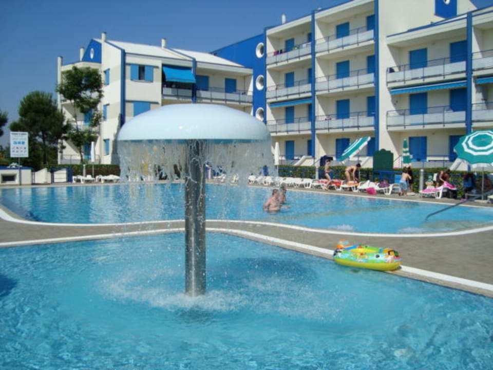 Hotel vom Pool aus Residence I Tamerici