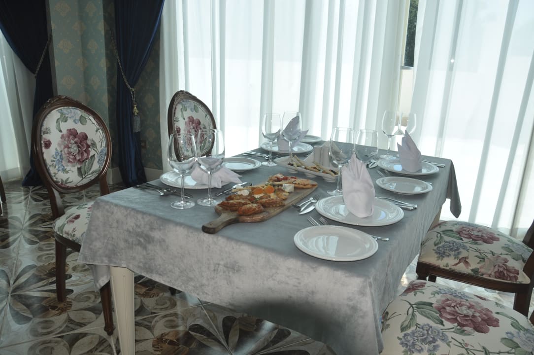 Restaurant Oz Hotels Sui Resort