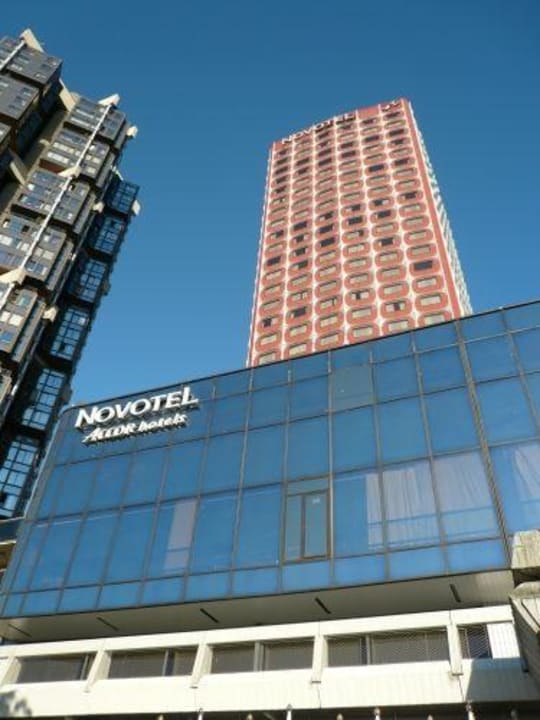 Das Hotel von außen Hotel Novotel Paris Tour Eiffel