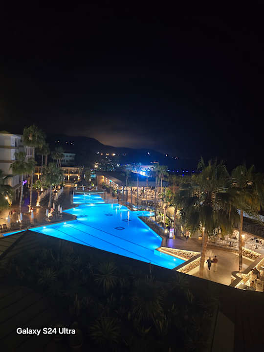 Pool Seven Seas Palmeras Bay Alanya