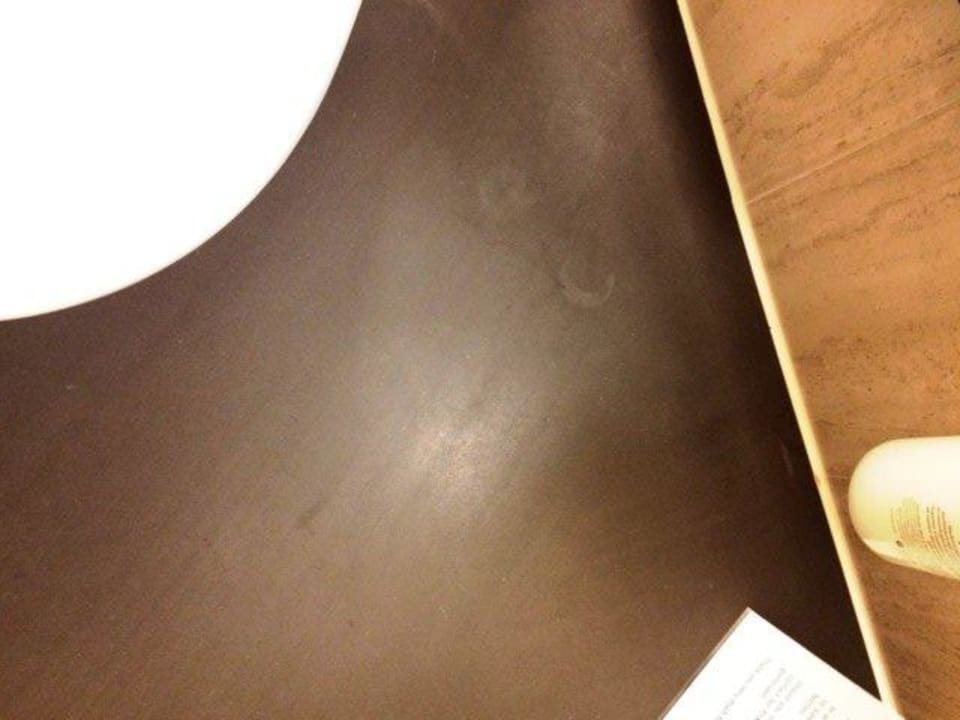 Auch dei Ablage unter d. Spiegel war nicht gut sau Lindner Hotel Vienna Am Belvedere, part of JdV by Hyatt