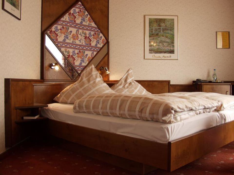 Zimmerbeispiel Aggertal Hotel Zur alten Linde