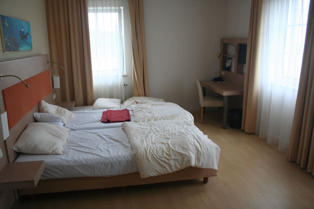 Unser DZ mit Zustellbett AKZENT Hotel Aufkirchen