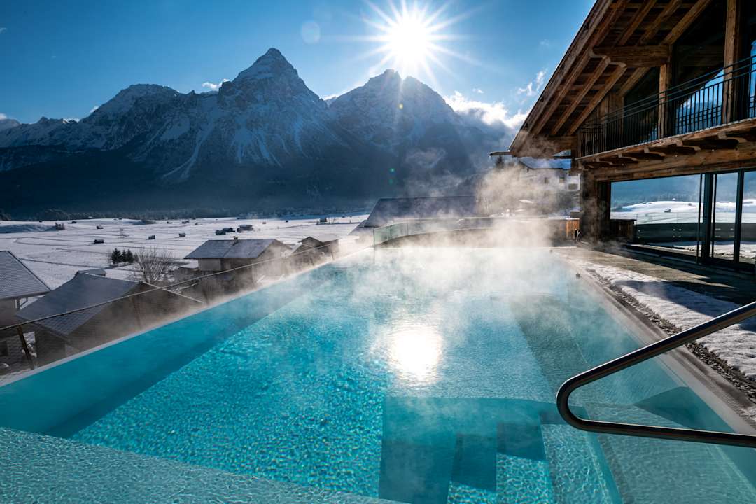 Pool Hotel Post Lermoos