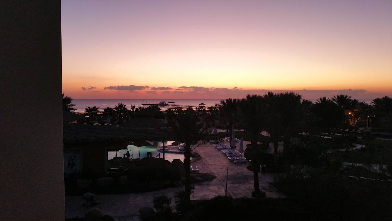 Sonnenuntergang Amwaj Beach Club Abu Soma Resort