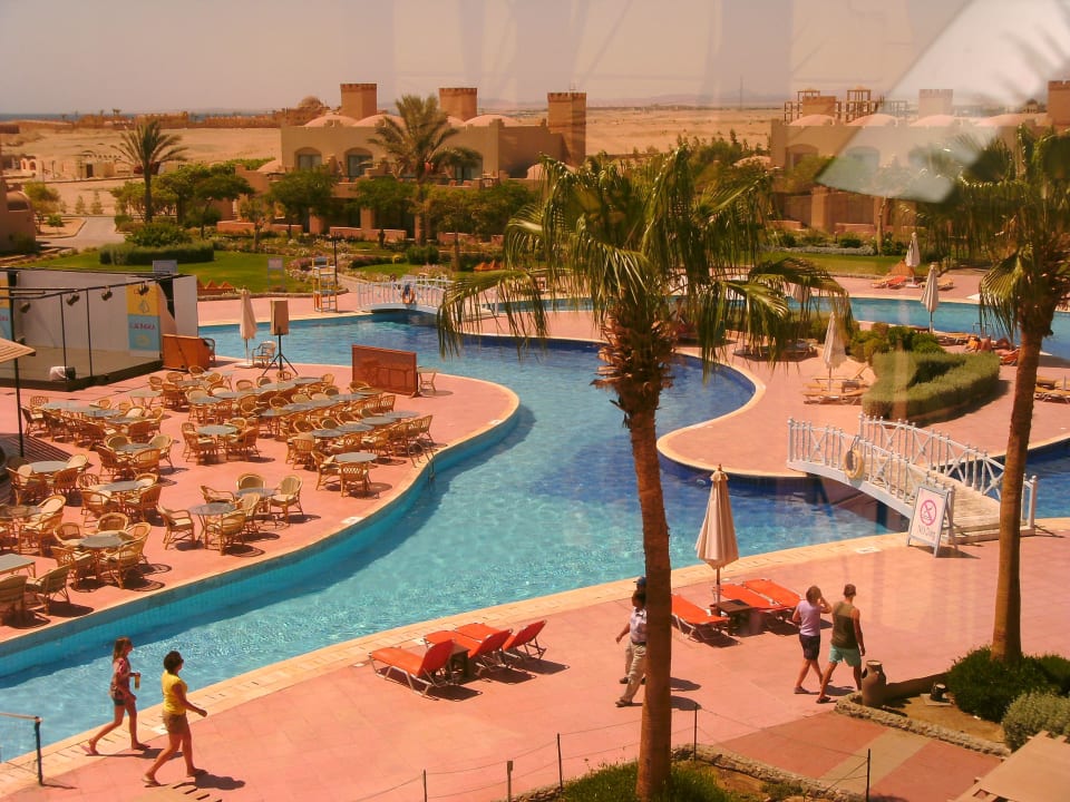 Hauptpool Akassia Swiss Resort