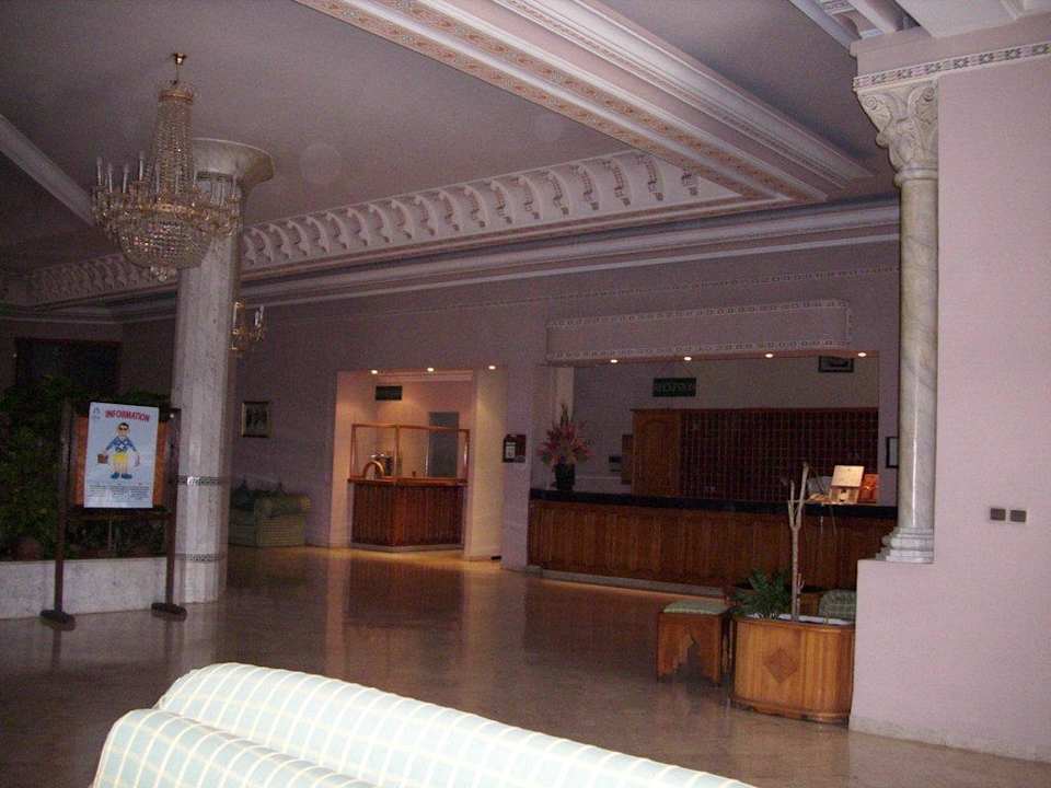 Rezeption Hotel Le Tivoli