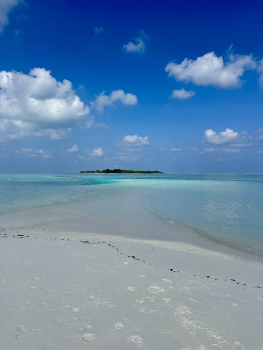 Strand Le Meridien Maldives Resort & Spa