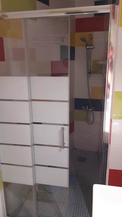 Dusche Martim Moniz 28 Guest House