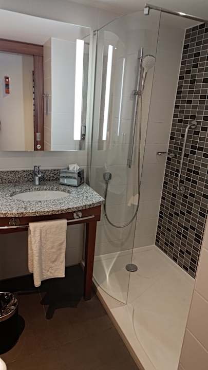 Zimmer Hampton by Hilton Munich City West