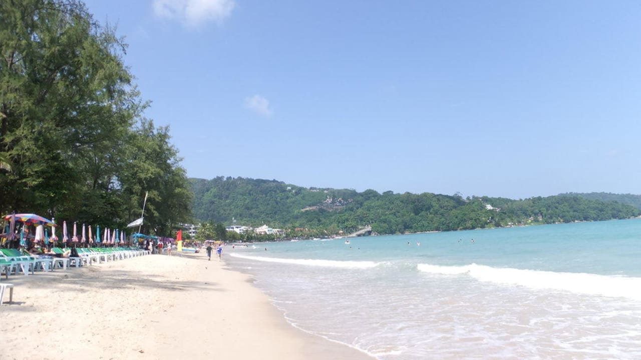 Strand Holiday Inn Resort Phuket