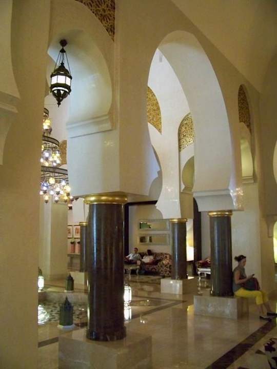 Die Lobby Miramar Al Aqah Beach Resort