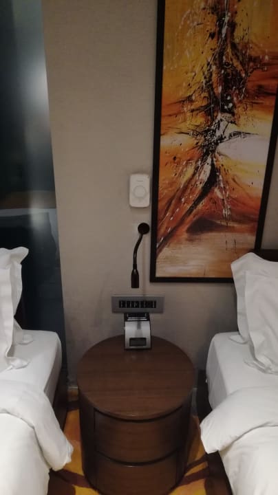 Zimmer Holiday Inn Express New Delhi International Airport T3