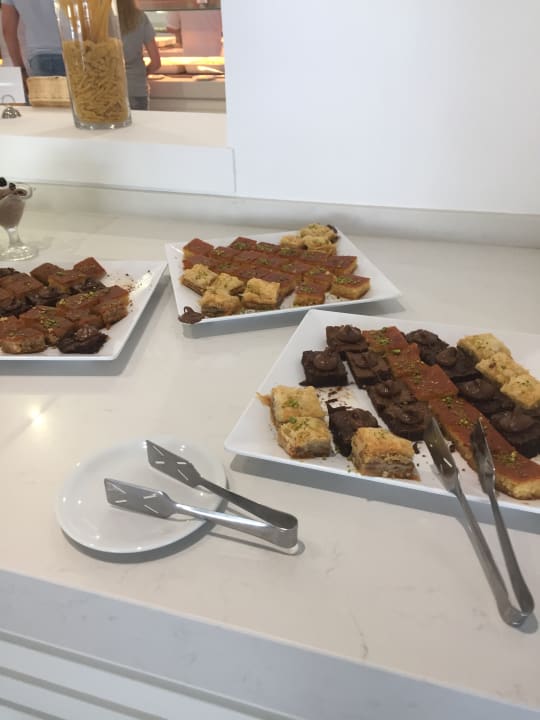Gastro Dimitra Beach Hotel & Suites