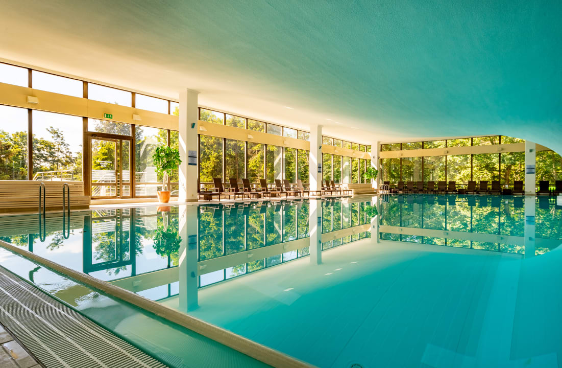 Pool Cliff Hotel Rügen