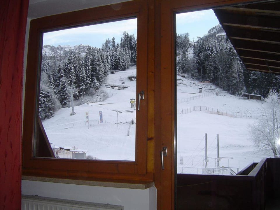 Zimmeraussicht (Hotelrückseite) Hotel Brandauerhof