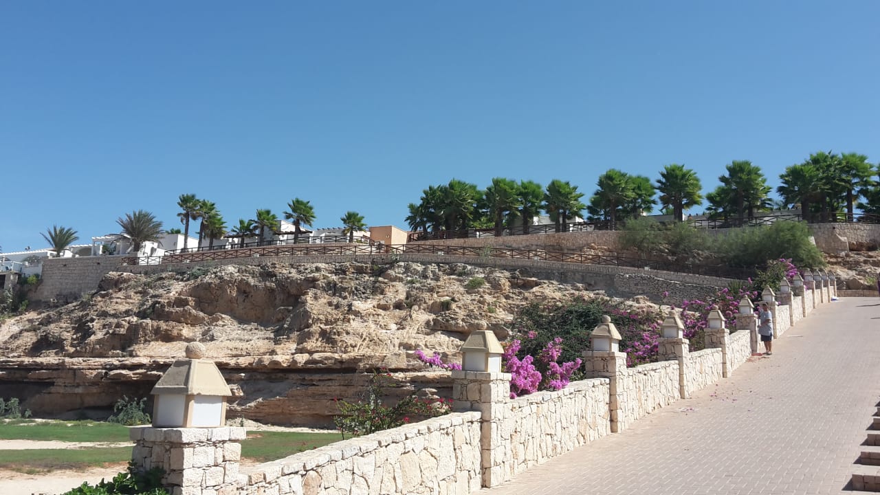 Weg zum Strand vom Strand aus gesehen VOI Praia De Chaves Resort