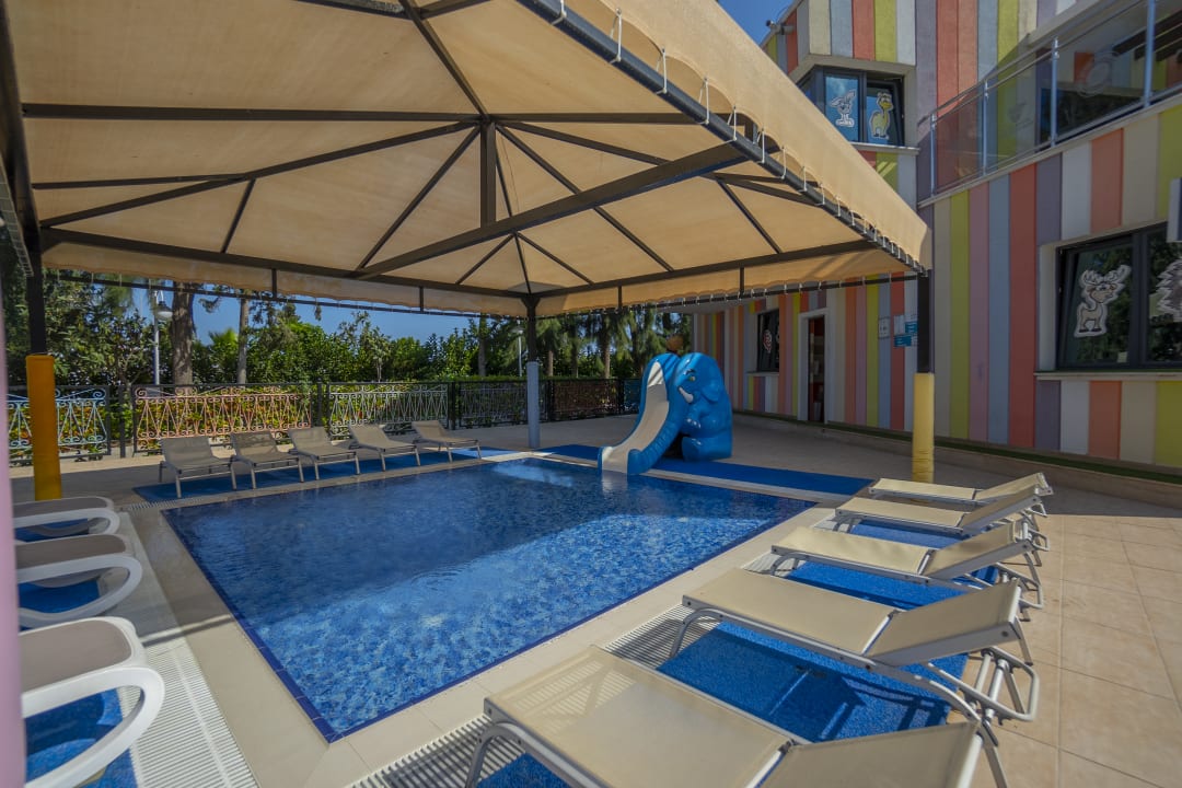 Pool Club Hotel Phaselis Rose