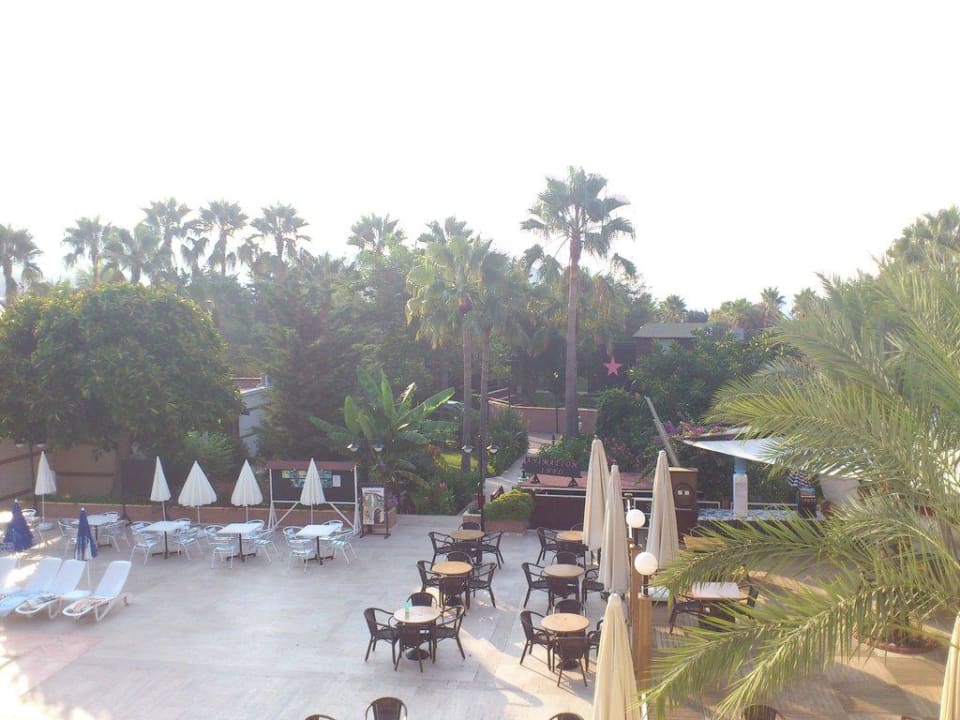 Ausblick vom Zimmer  Green Paradise Beach Hotel