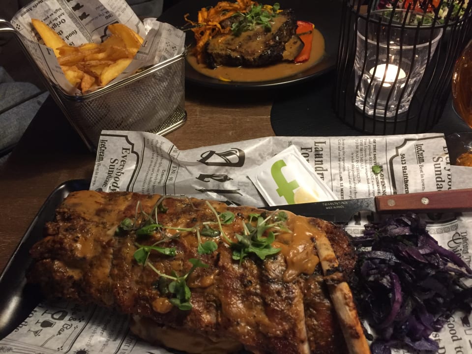 Gastro Hotel Hullu Poro