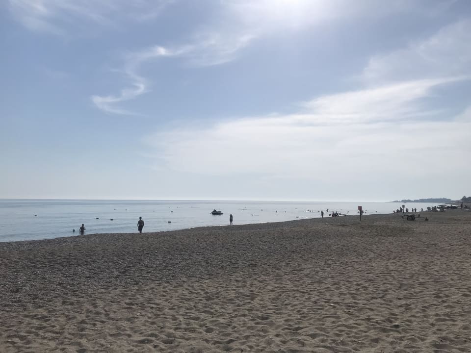 Strand Club Turtas Beach Hotel