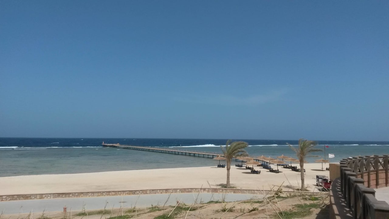 Aussicht aus der Terrasse Novotel Marsa Alam Beach Resort