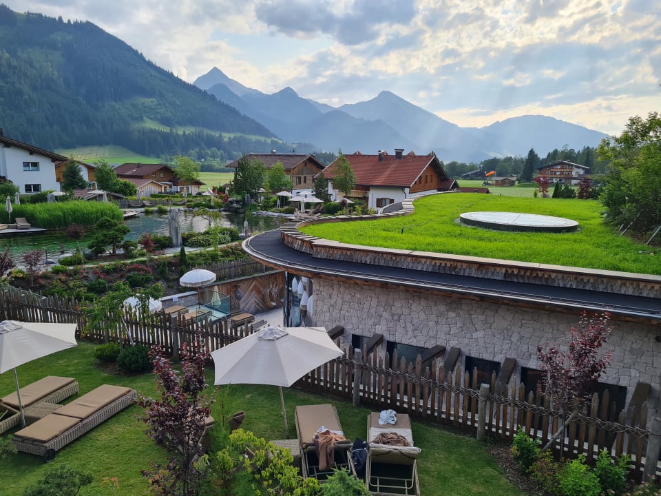 Außenansicht Wellnesshotel Engel