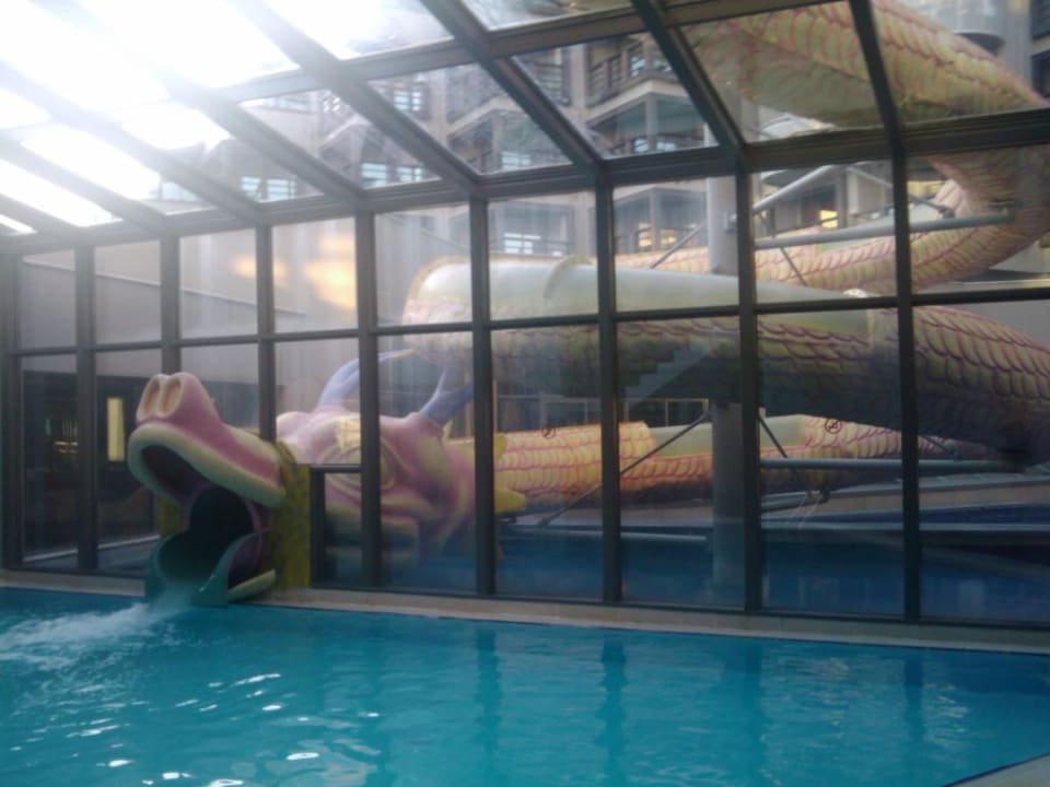 Rutsche mit Mega Spass Limak Lara Deluxe Hotel & Resort