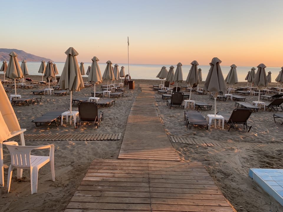Strand Vantaris Palace