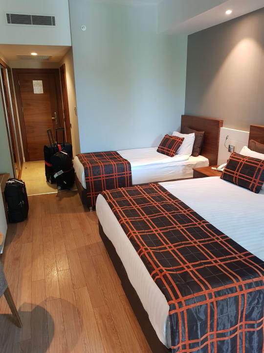 Zimmer Side Sunport Hotel & Spa