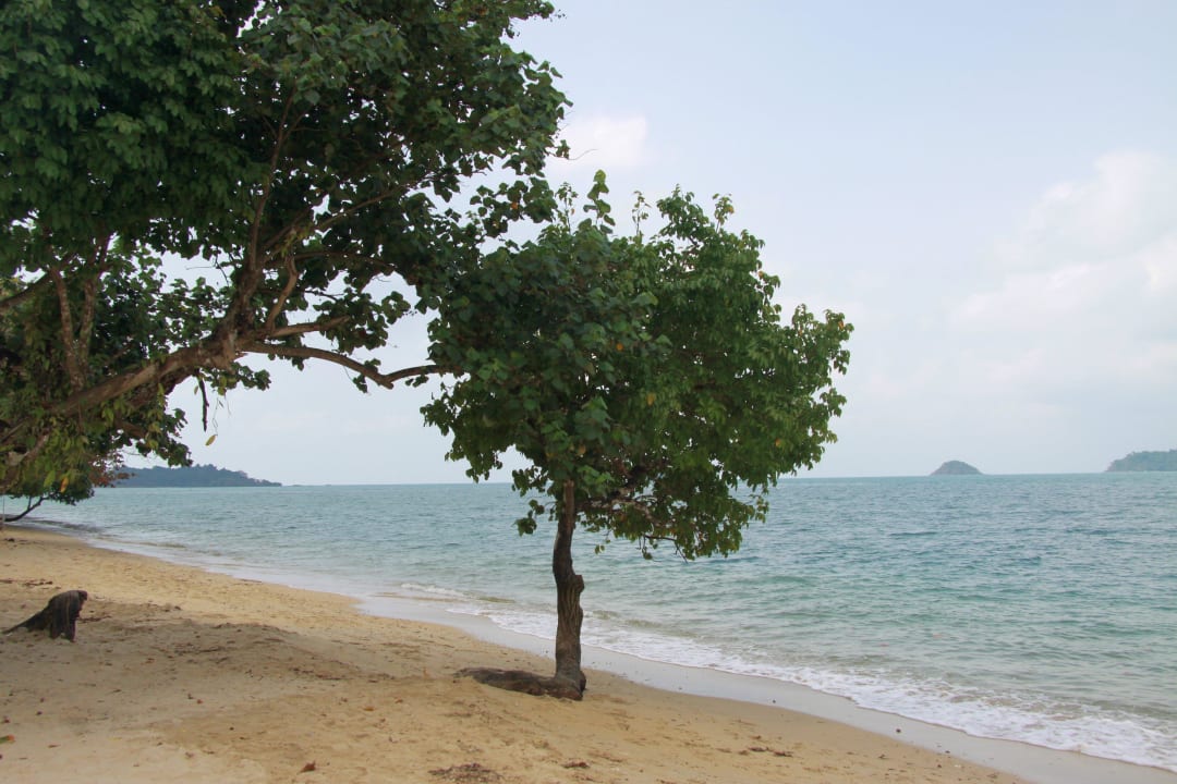 Sandstrand (echt wenig Touristen) Hotel The Chill Koh Chang